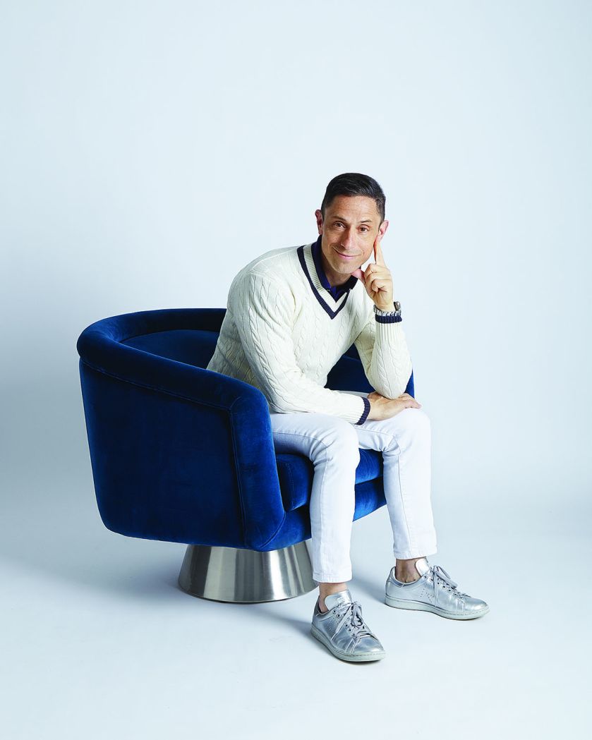 Ceramika od dzieciństwa budziła jego zainteresowanie. Jonathan Adler dzisiaj jest mistrzem designu.