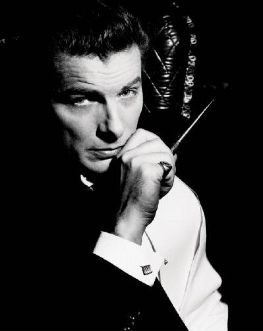 Aktor Rudolf Prack na planie filmu Bal w Savoy , 1955 r., fot. FORUM