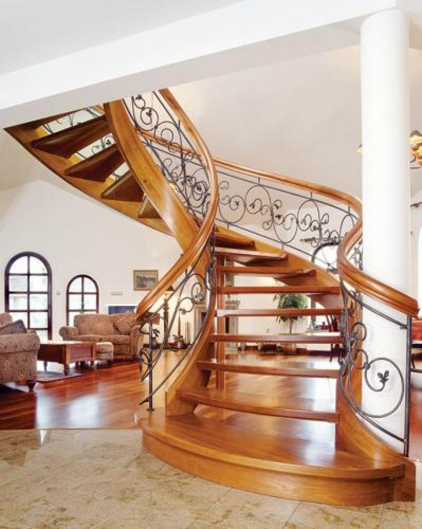Efektowne wejście dzięki schodom z kutą balustradą. Ten wzór nazywa się Roo1 i kosztuje 1080 zł za mkw. PRO-LINE ROBERT MĘSKI