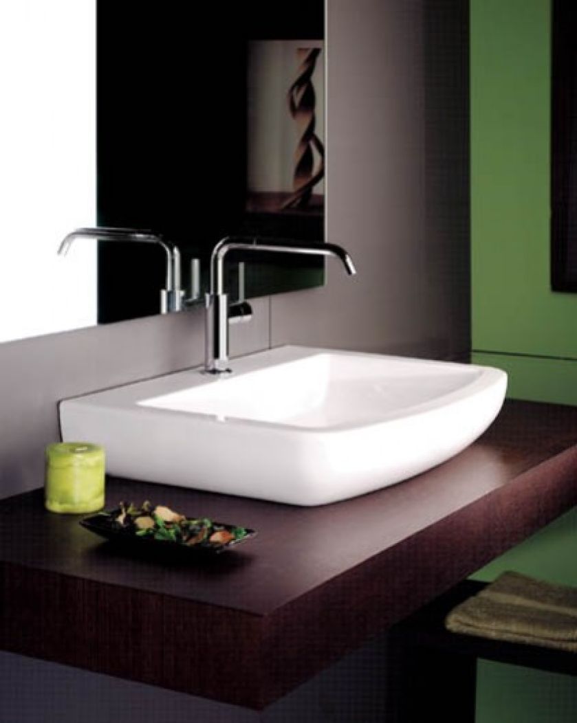 Jednouchwytowa Sprint. Wykończenie: chrom i stal szczotkowana. Cena - 720 zł. CORAM POLAND