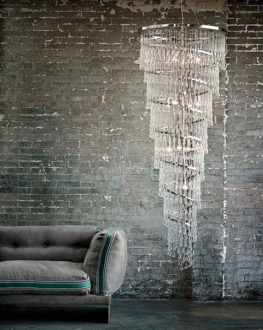 Lampy z metalu i kryształków. Lampy z metalu i kryształków