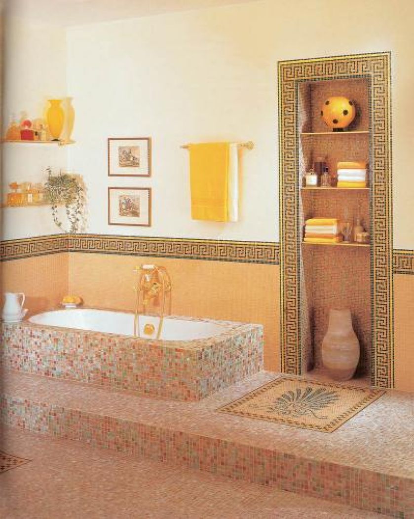 Wszystkie ornamenty wykonano z mozaiki.