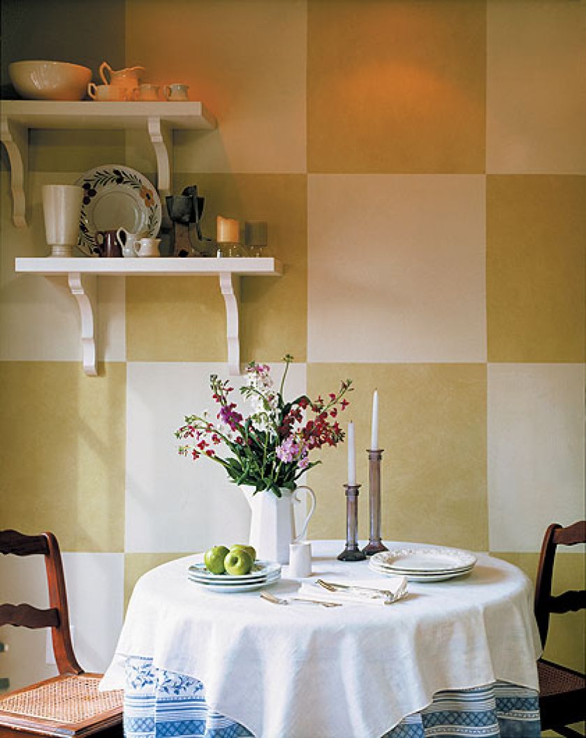 Matowe kwadraty – adams gold i monterey white . Cena od 112 zł/1 l. BENJAMIN MOORE