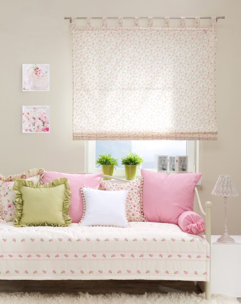 Poszewki na poduszki z kolekcji wiosna-lato 2015, Dekoria Zdjęcie: dekoria.pl