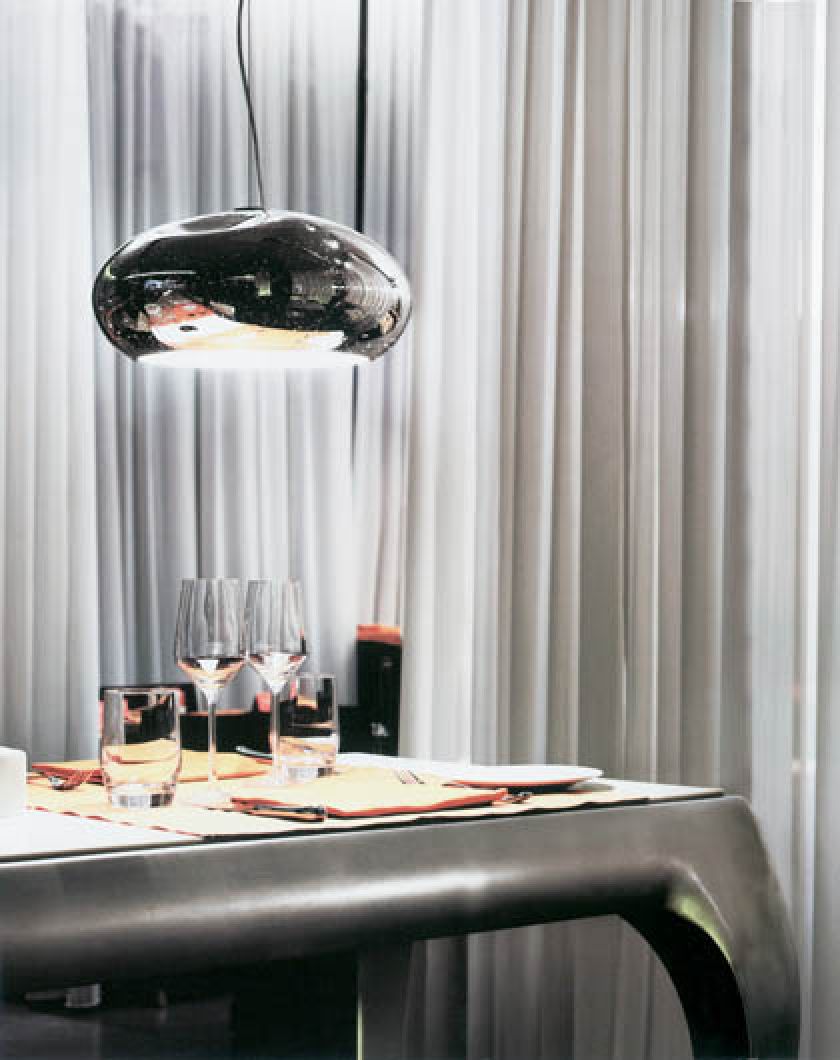 Lampa wisząca - kosmiczna kapsuła. MURANO DUE