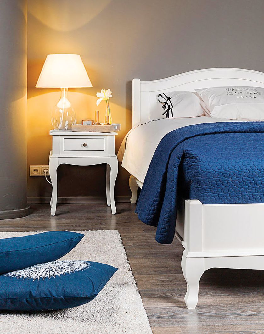 Łóżko z drewna brzozowego o klasycznych kształtach, LISA, ADB