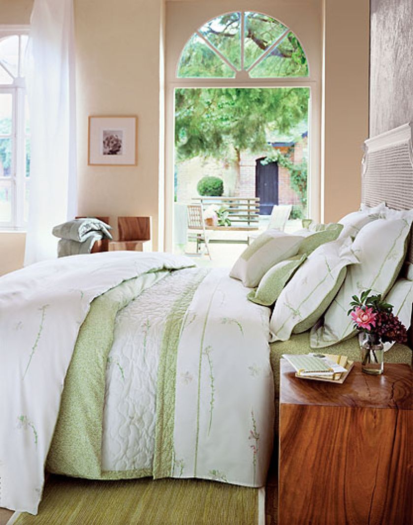 Perkalowa pościel i kapa Souffle z lamówką: poszwa na kołdrę – od 550 zł, poszewka na poduszkę –