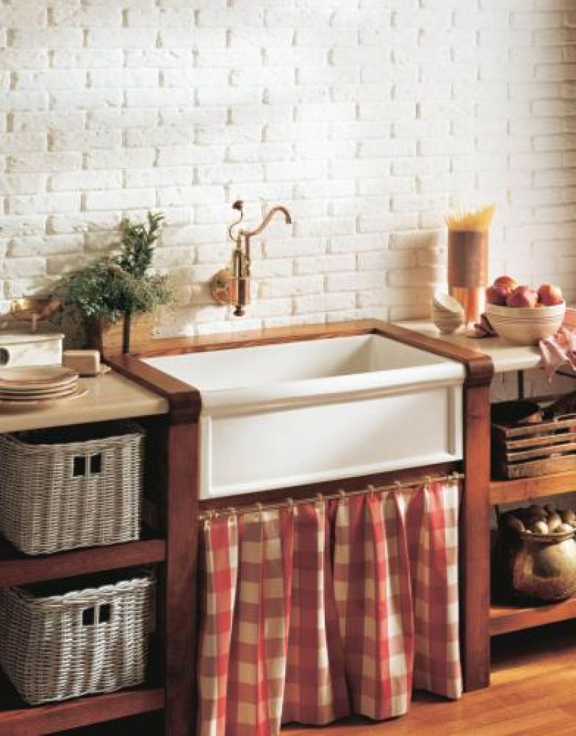 Ceramiczny zlew firmy Herbeau, ręcznie formowany i tradycyjnie wypalany. Cena – 6266 zł. Stepim