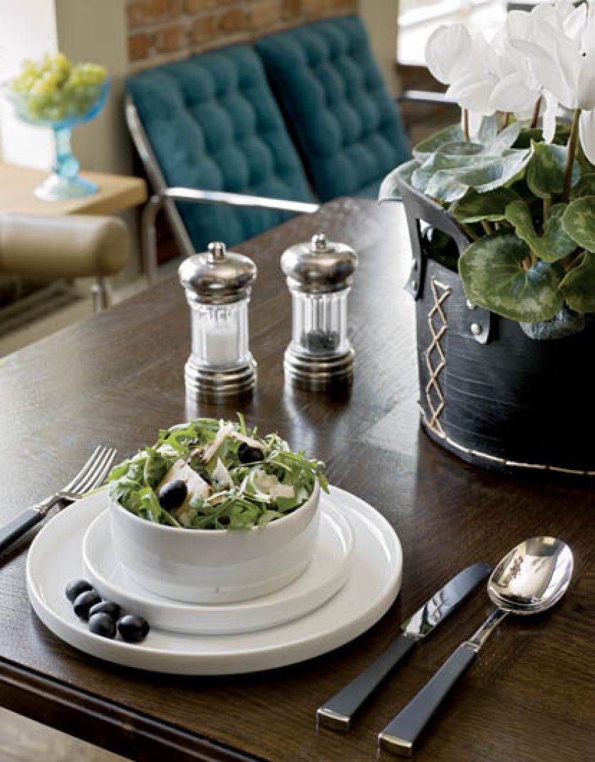 Apartament ze stalową antresolą