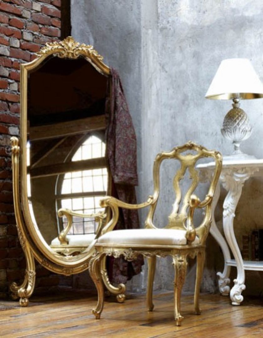 Stylizowany na barok. CHELINI. Fotel w nowej odsłonie