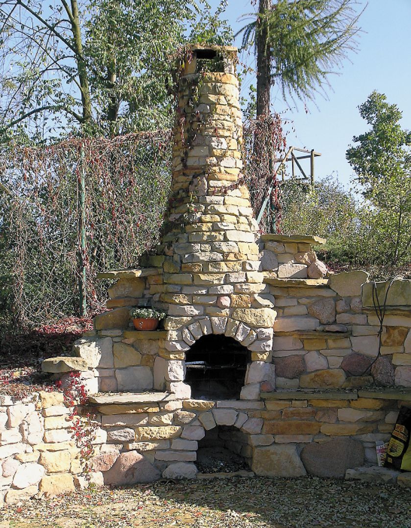 Jak wybudować grill w ogrodzie?