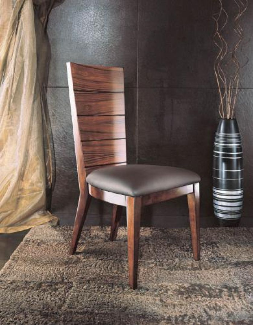 Klasyczne barwy. Krzesła marzeń