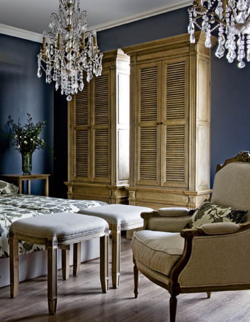 Z dębu. Kolekcja Saint-Germain. Cena - 5450 zł. FABRYKA WNĘTRZ