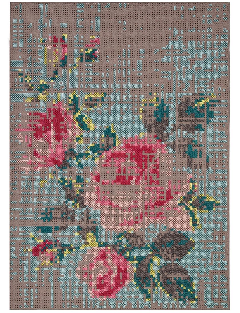 kolorowy dywan w kwiaty