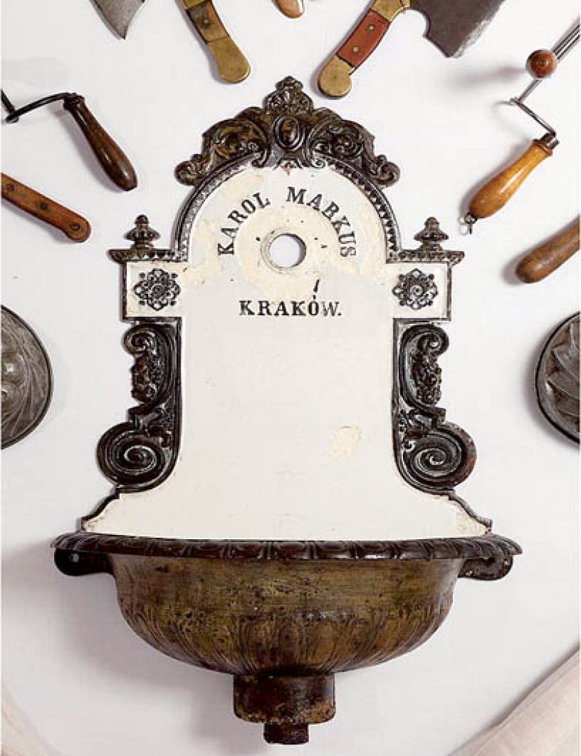 Zlew firmy Karol Markus , początek XX w., Muzeum Historyczne Miasta Krakowa, fot. A. Wojtuń/Green Carrot.