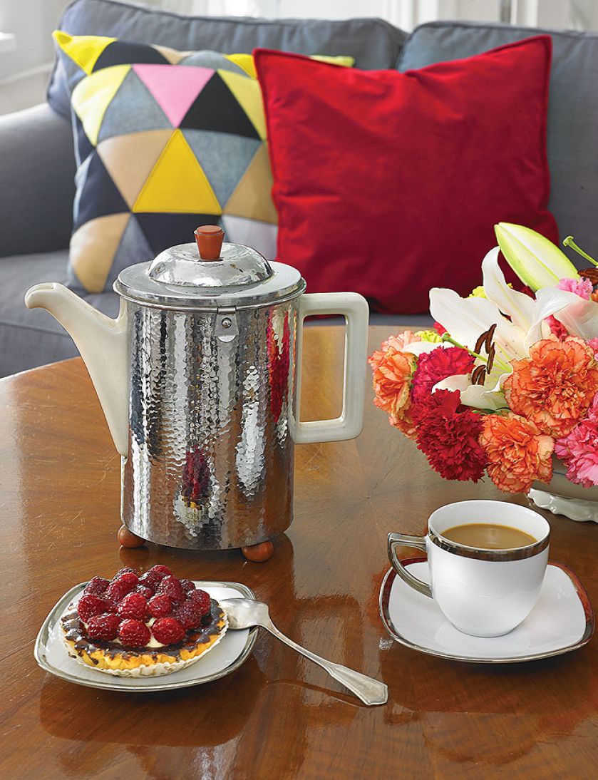 Styl retro można znaleźć także w dekoracjach i wyposażeniu kuchni.