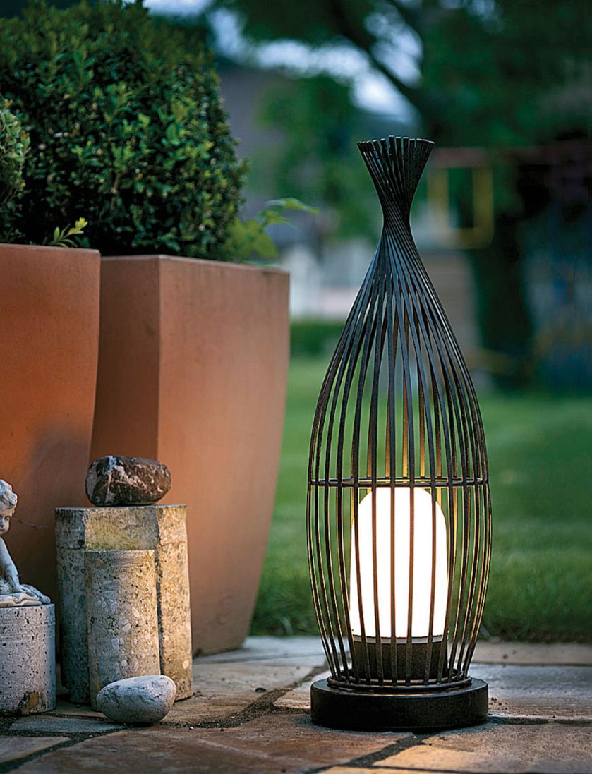 Lorena 1 – lampa ogrodowa w kształcie kosza, na taras i do ogrodu, ok. 536 zł, lampy.pl