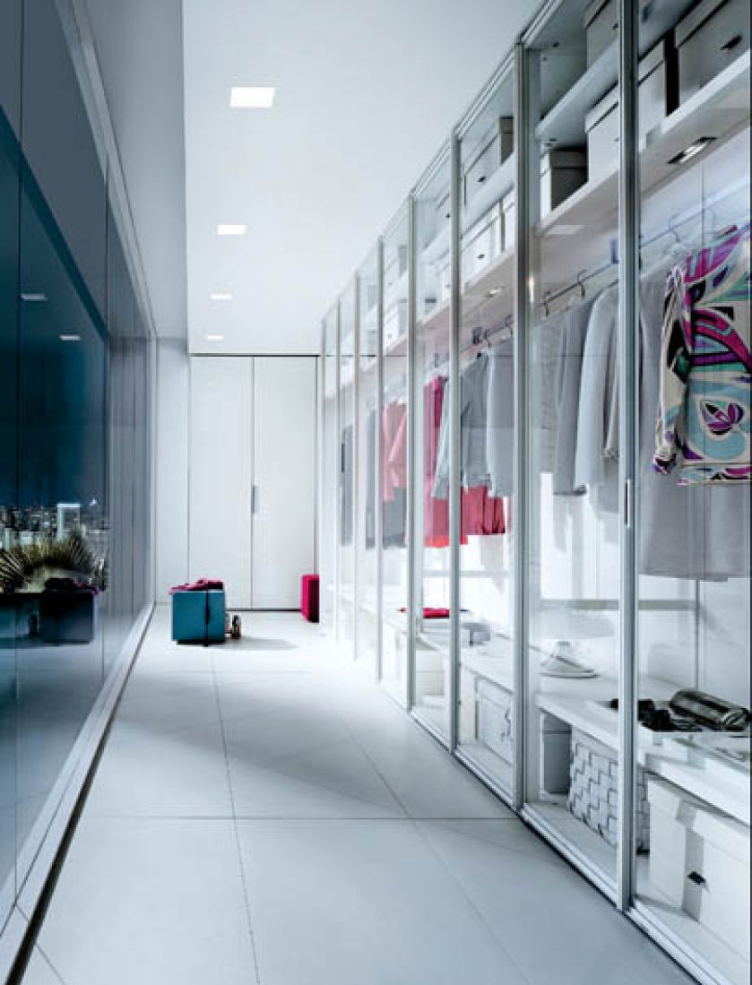 Ego Poliform, projektu Giuseppe Bavuso, na zamówienie. POLIFORM