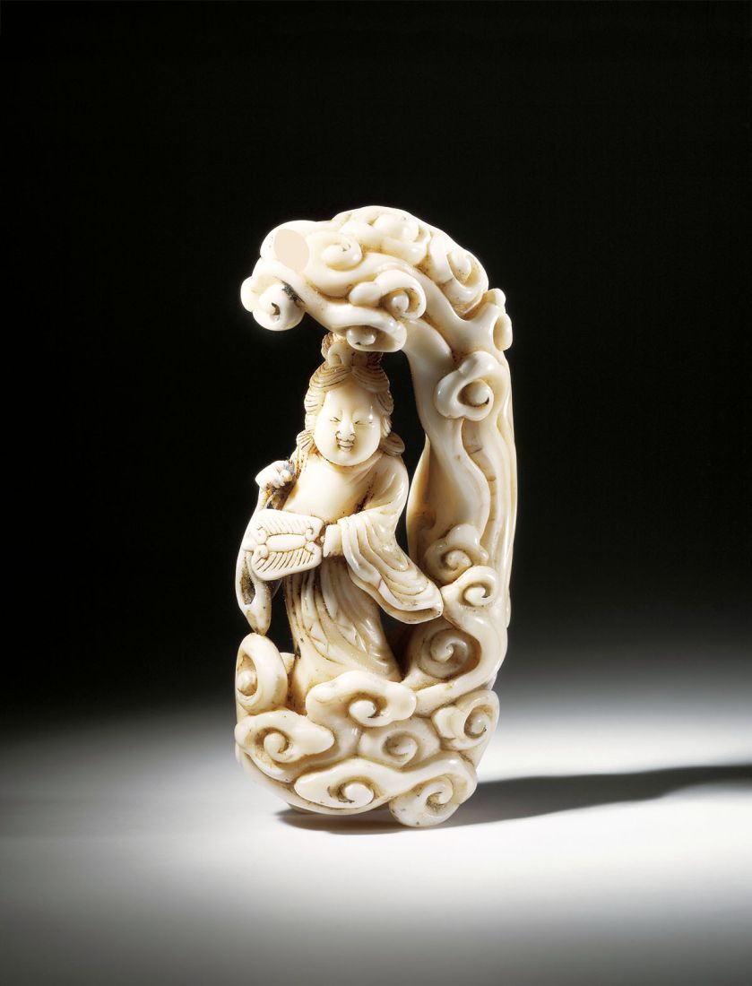 Nieśmiertelna Kasenko w chmurze , kość słoniowa, XVIII w.