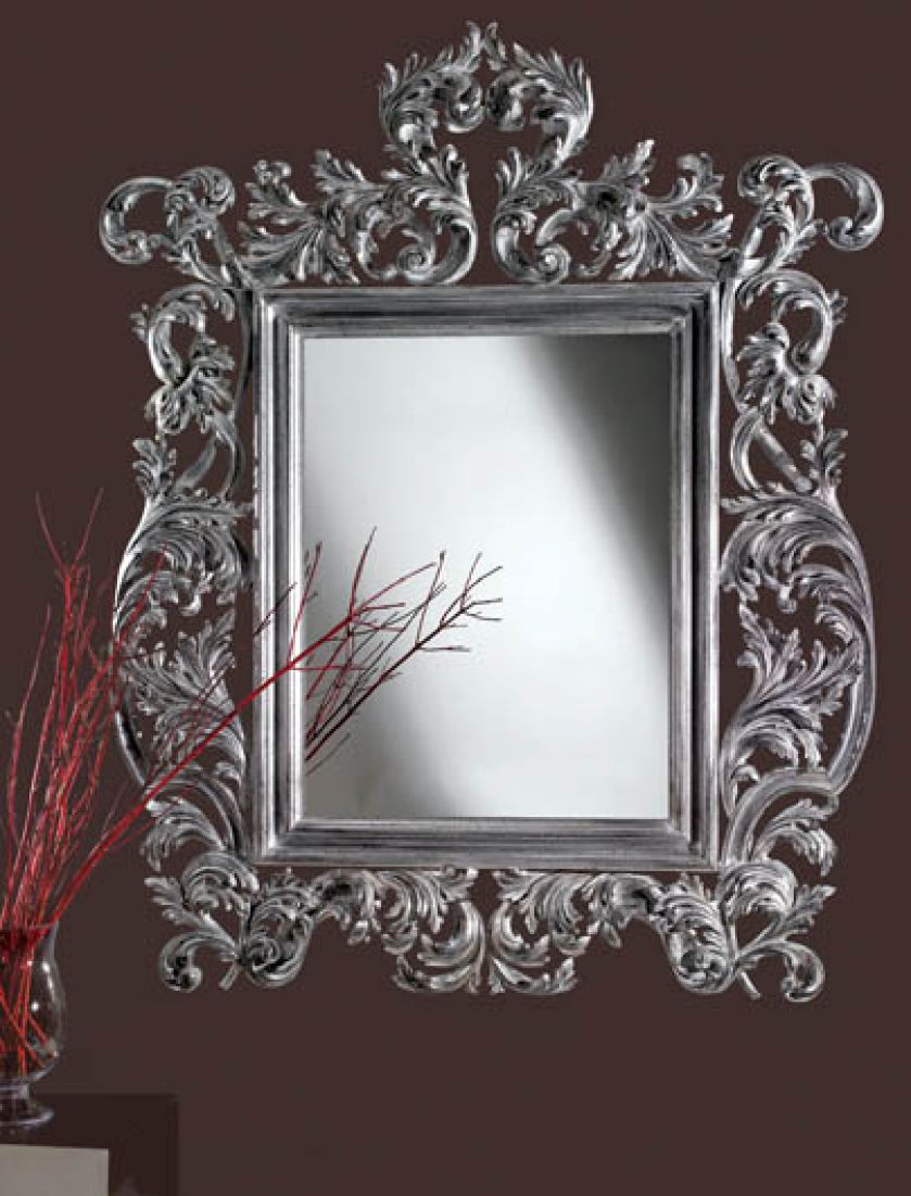 Za barokowe lustro zapłacimy 26 983 zł. DECODORE