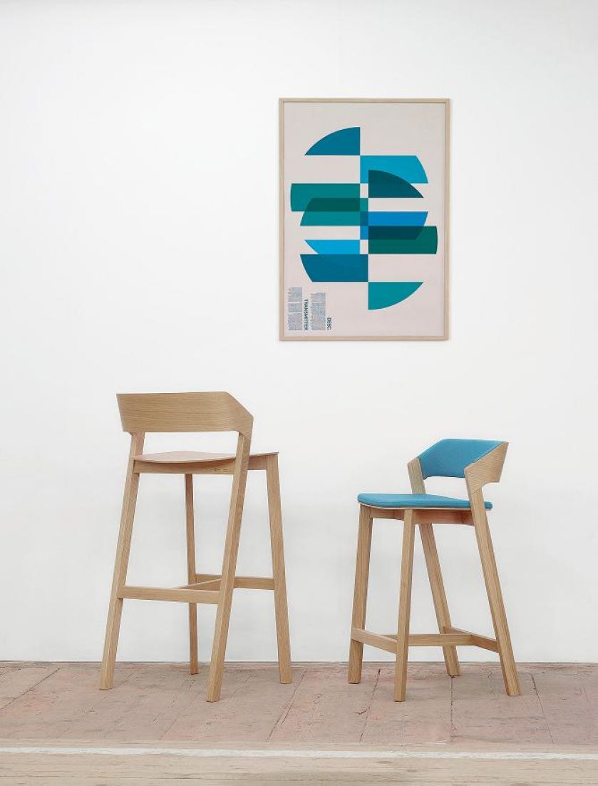 Krzesło i hoker Merano. TON. Nowości od TON