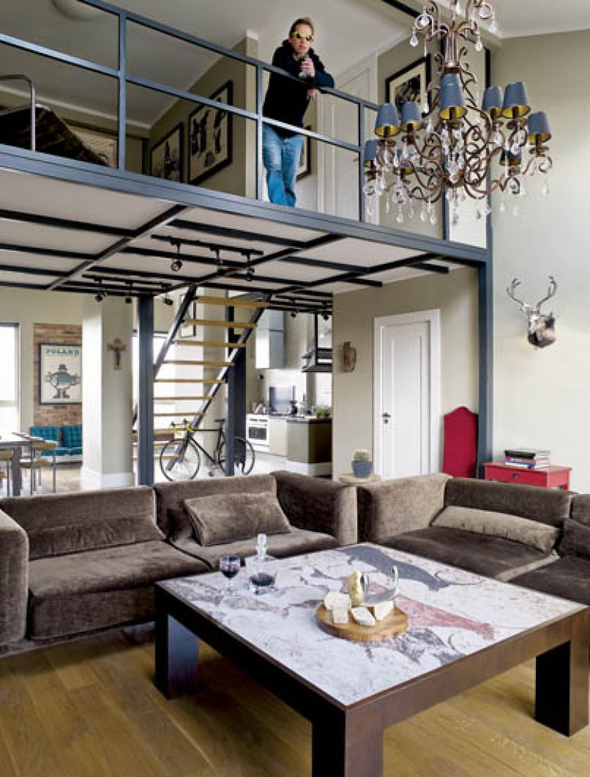 Apartament ze stalową antresolą