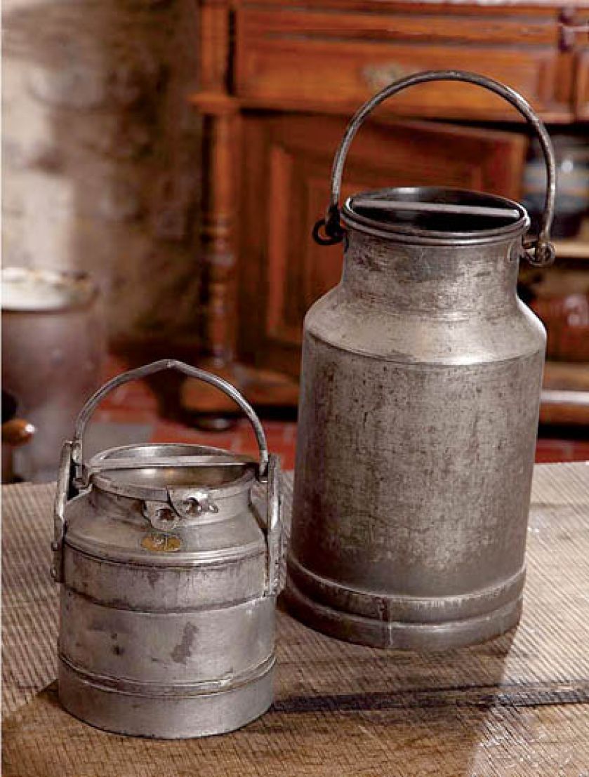 Bańki na mleko, okres międzywojenny, Muzeum Historyczne Miasta Krakowa, fot. A. Wojtuń/Green Carrot.