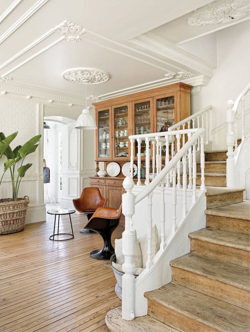 Ta hinduska willa pamięta niejedną metamorfozę: bywała restauracją, hodowano w niej szynszyle, później popadła w