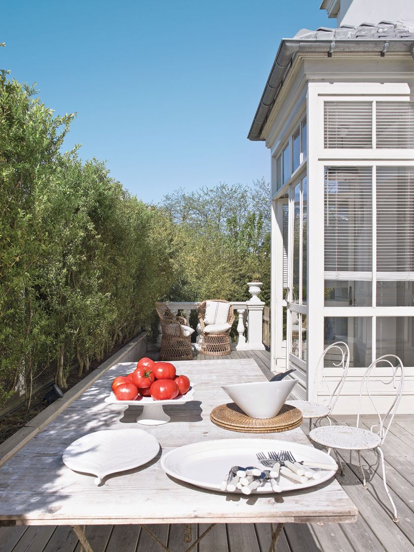 Ta hinduska willa pamięta niejedną metamorfozę: bywała restauracją, hodowano w niej szynszyle, później popadła w