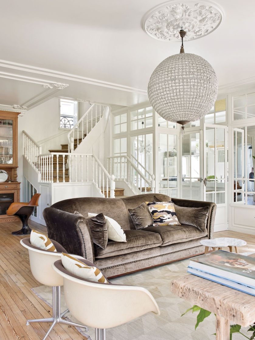 Ta hinduska willa pamięta niejedną metamorfozę: bywała restauracją, hodowano w niej szynszyle, później popadła w