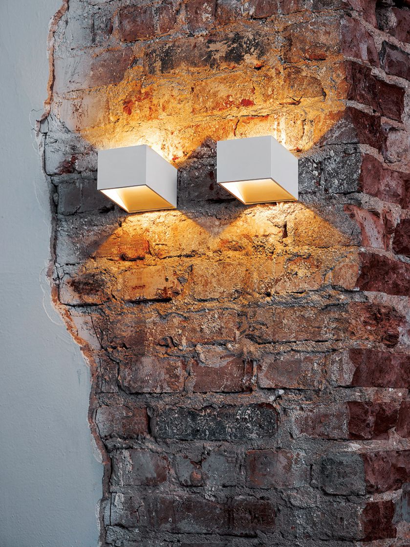 Misfit, ledowe światło sączące się z metalowej kostki – od 399 zł.