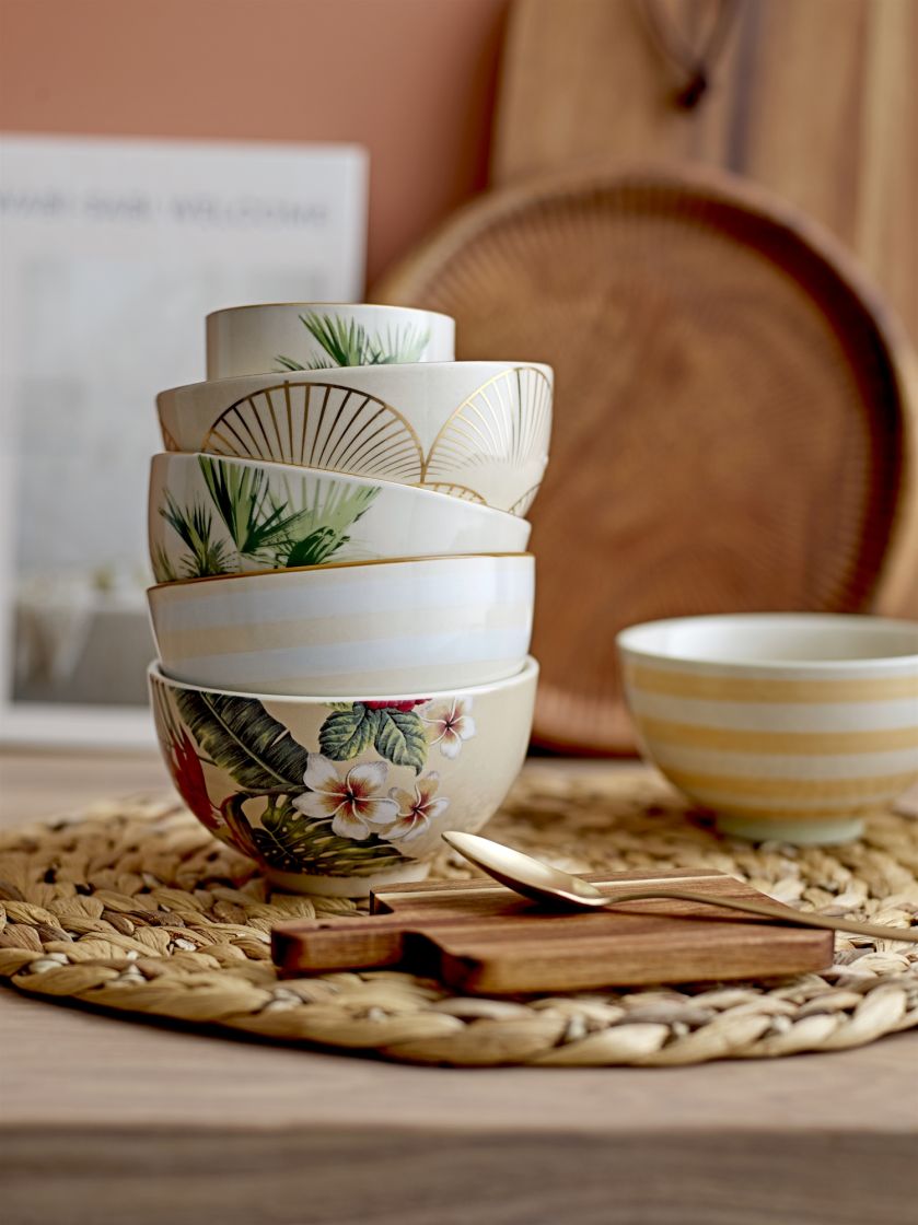 Pomysł na prezent: ceramika i porcelana