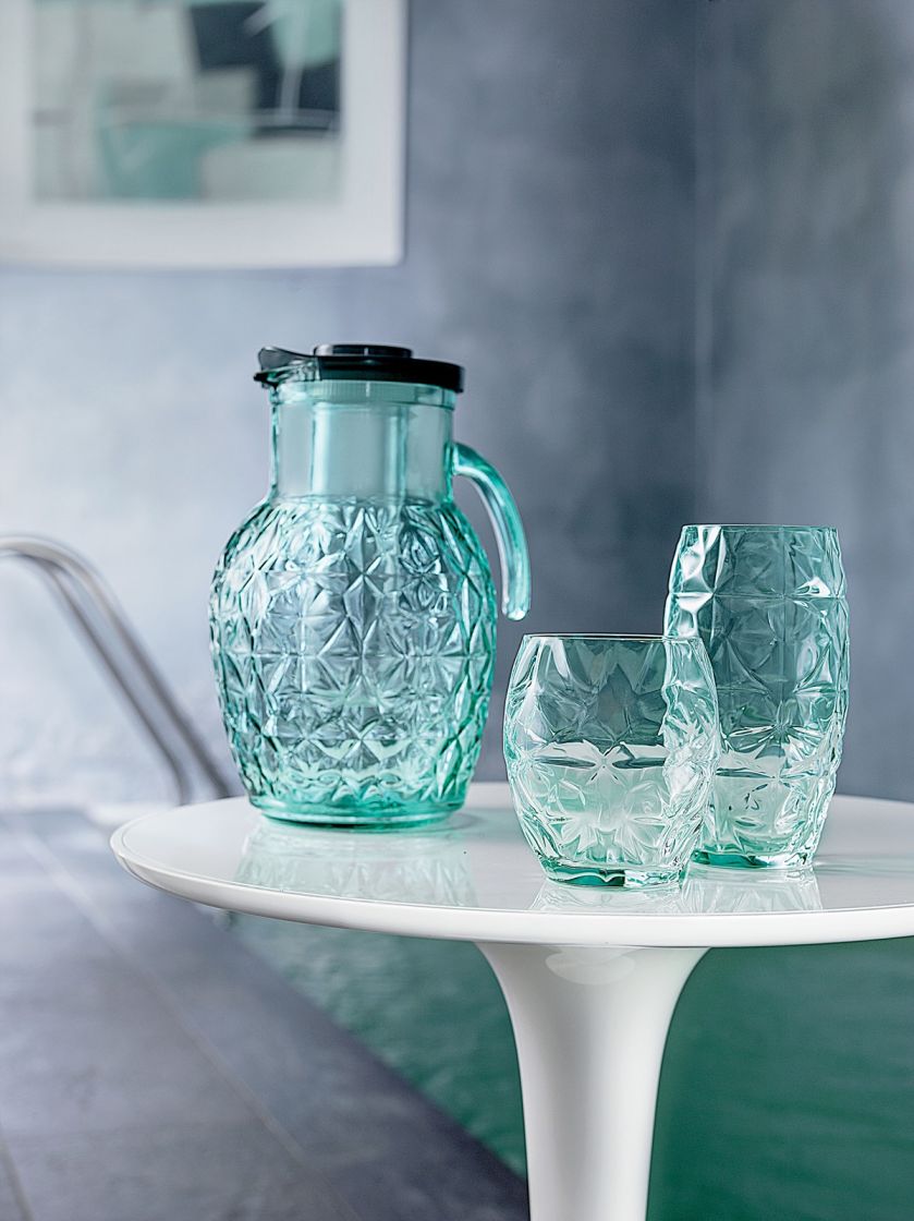 Dzbanek, 90 zł, szklanki (4 szt.) z kolekcji Prezioso, 90 zł, Luigi Bormioli, nnhome.pl