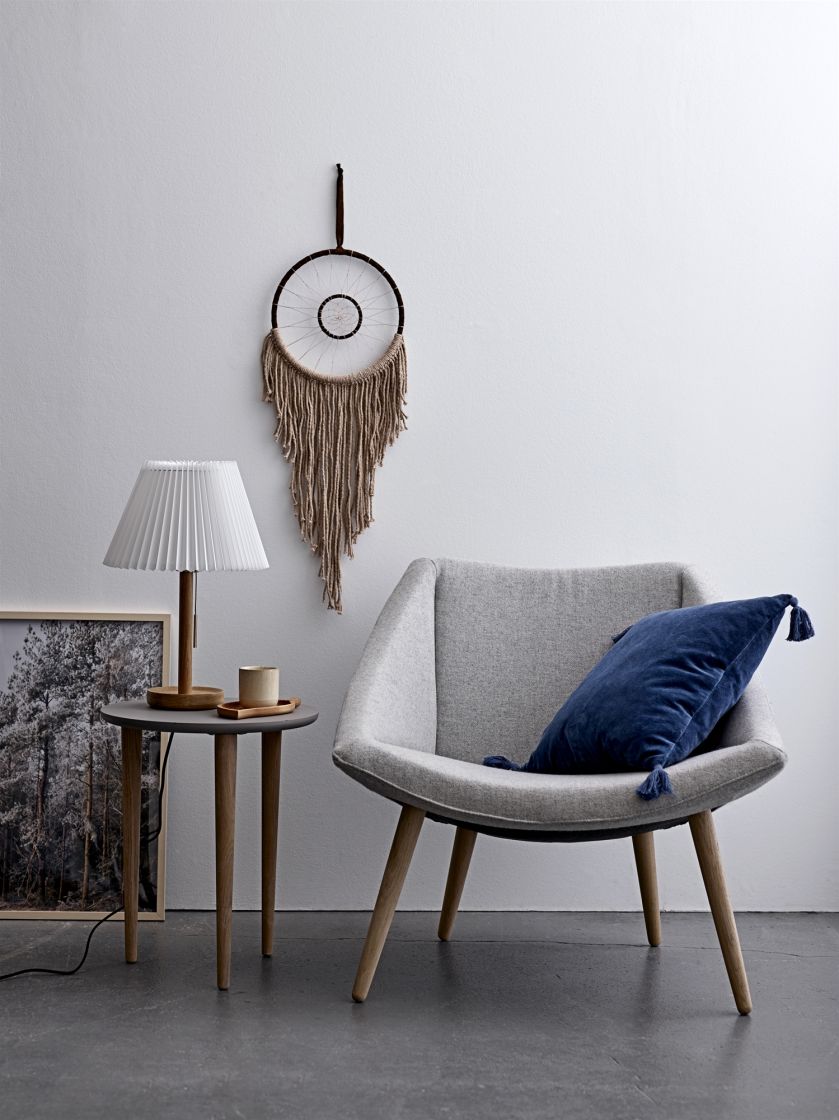 Pomysłowe dekoracje ścienne, które ozdobią wnętrza salonu, holu i