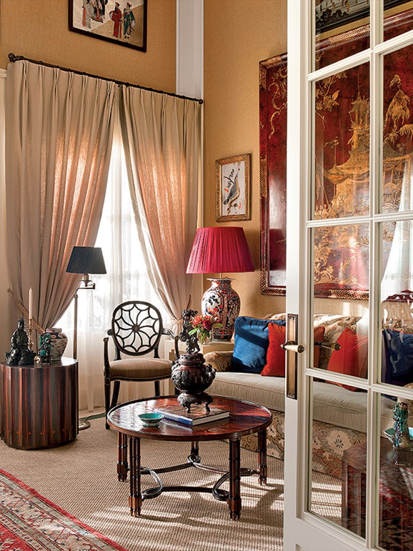 Dom miał być reprezentacyjny, bo właściciele są bankierami, i pomieścić dzieła sztuki, które zwożą z