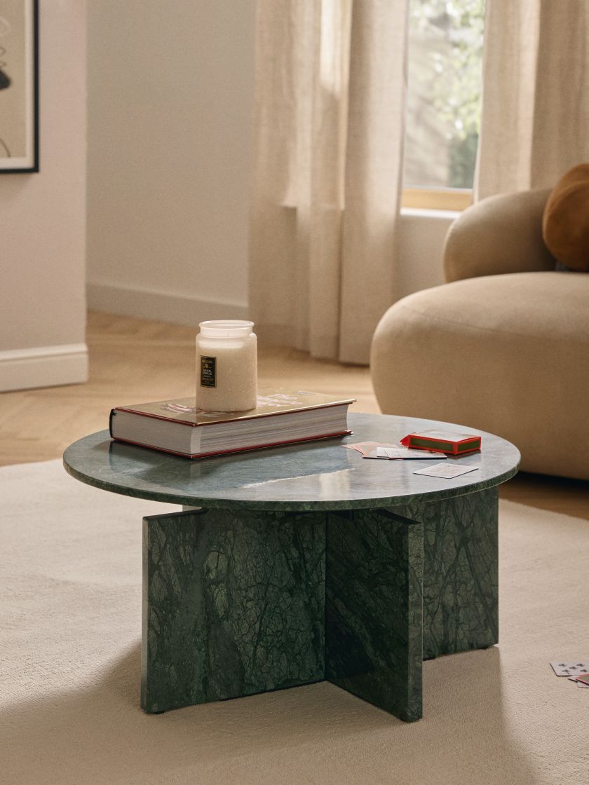 stolik kawowy z zielonego marmuru