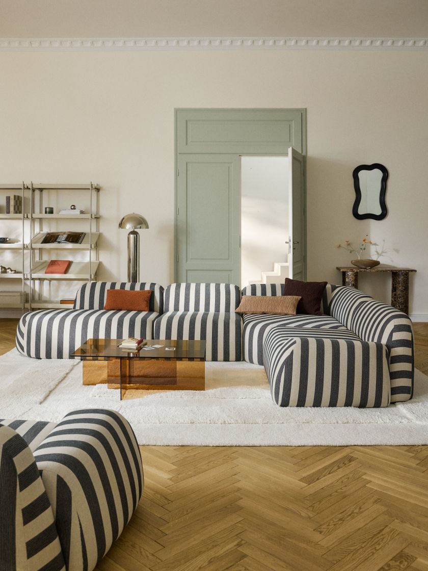 duży zestaw wypoczynkowy