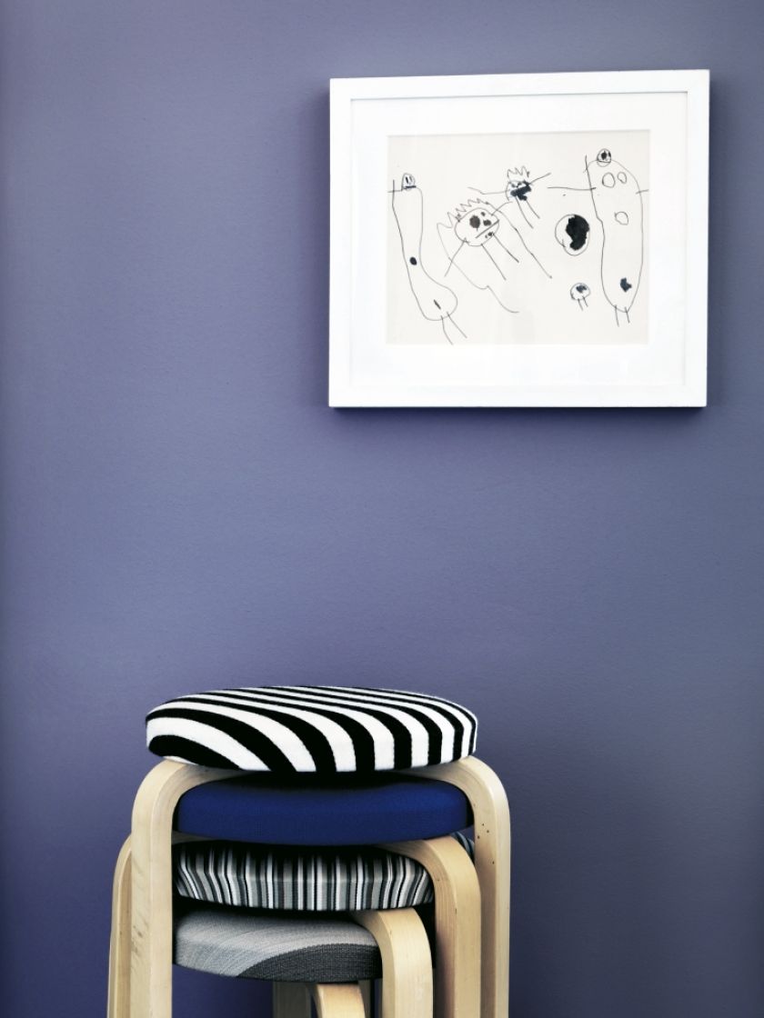 jak dopasować kolory ścian do czarno białych grafik