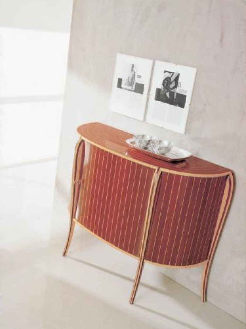 Komoda z drewna klonowego i amarantowego. ANNIBALE COLOMBO