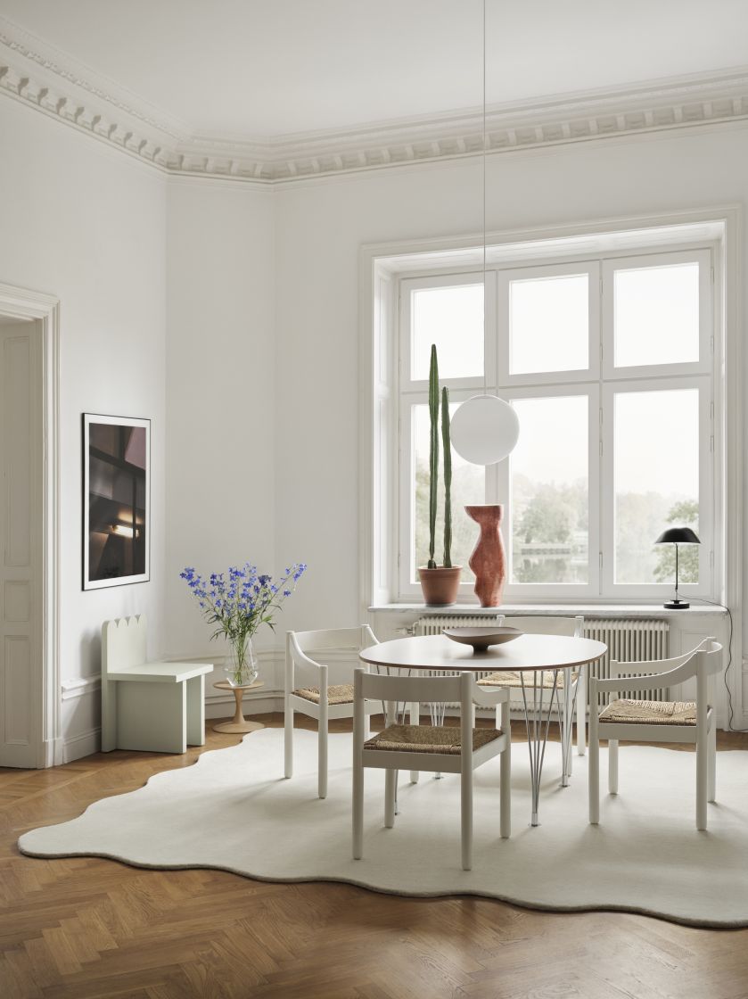 dywan o opływowym kształcie do jadalni