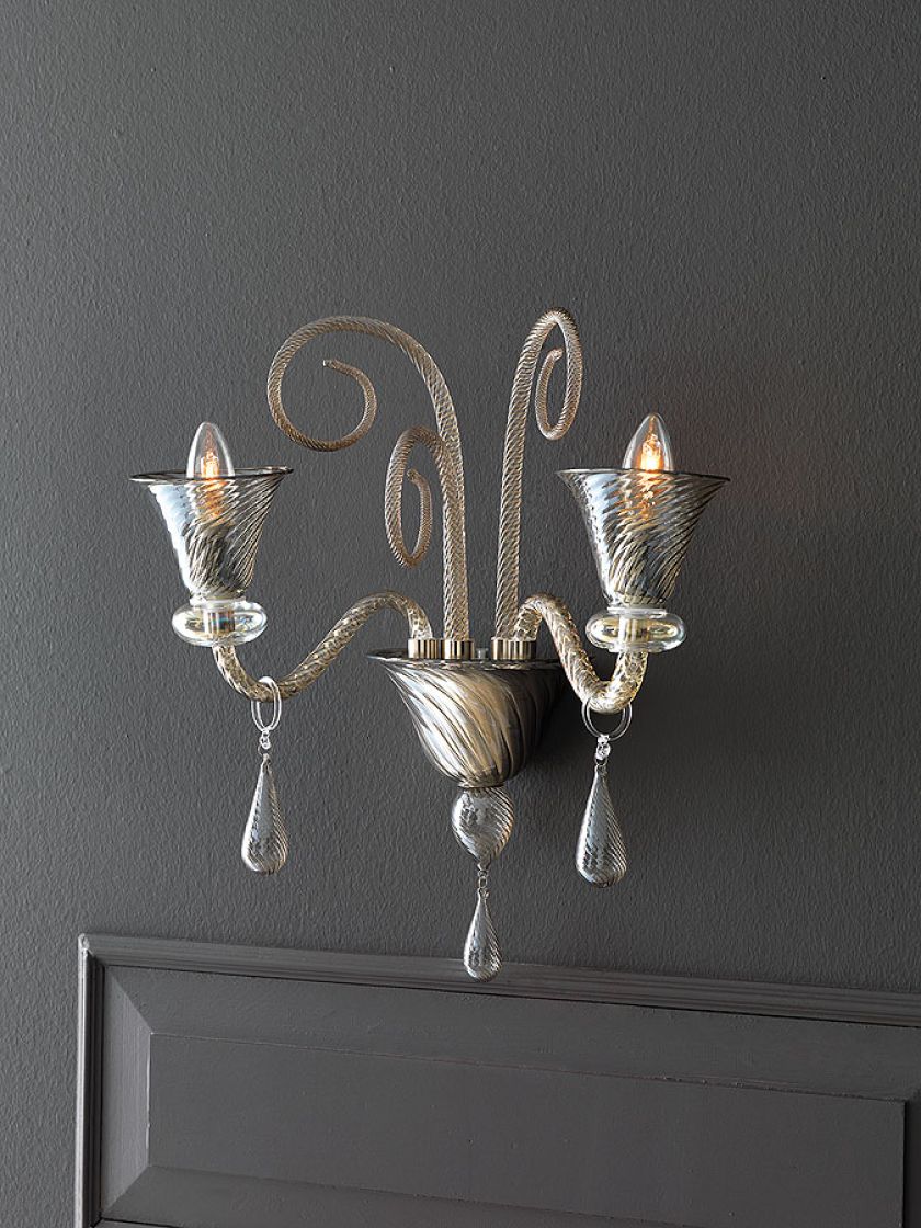 Ręcznie robione kinkiety w nowoczesnej stylistyce, najlepszych materiałów.