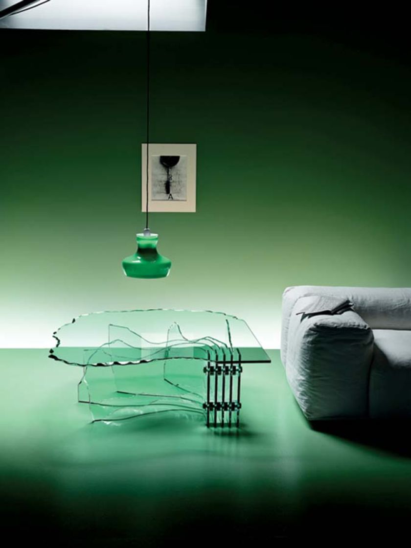 Shell projektu Danny’ego Lane’a. Szkło z charakterem