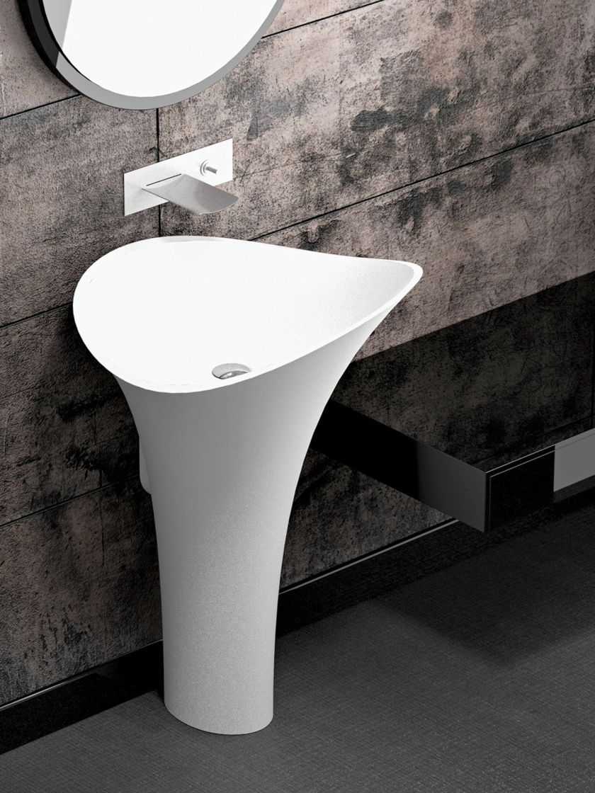 Na zakupach: umywalka do łazienki - zobacz propozycje