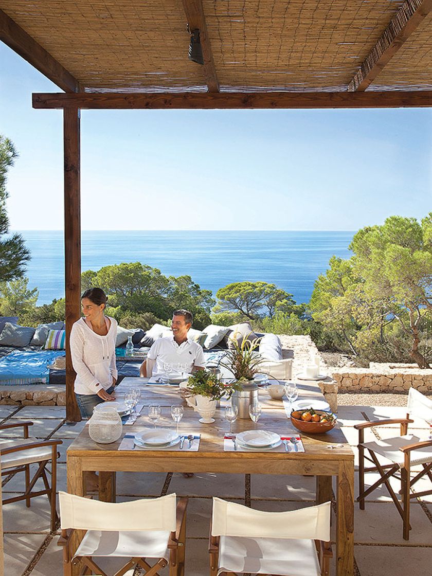 Przewiewny taras w sam raz na upały.