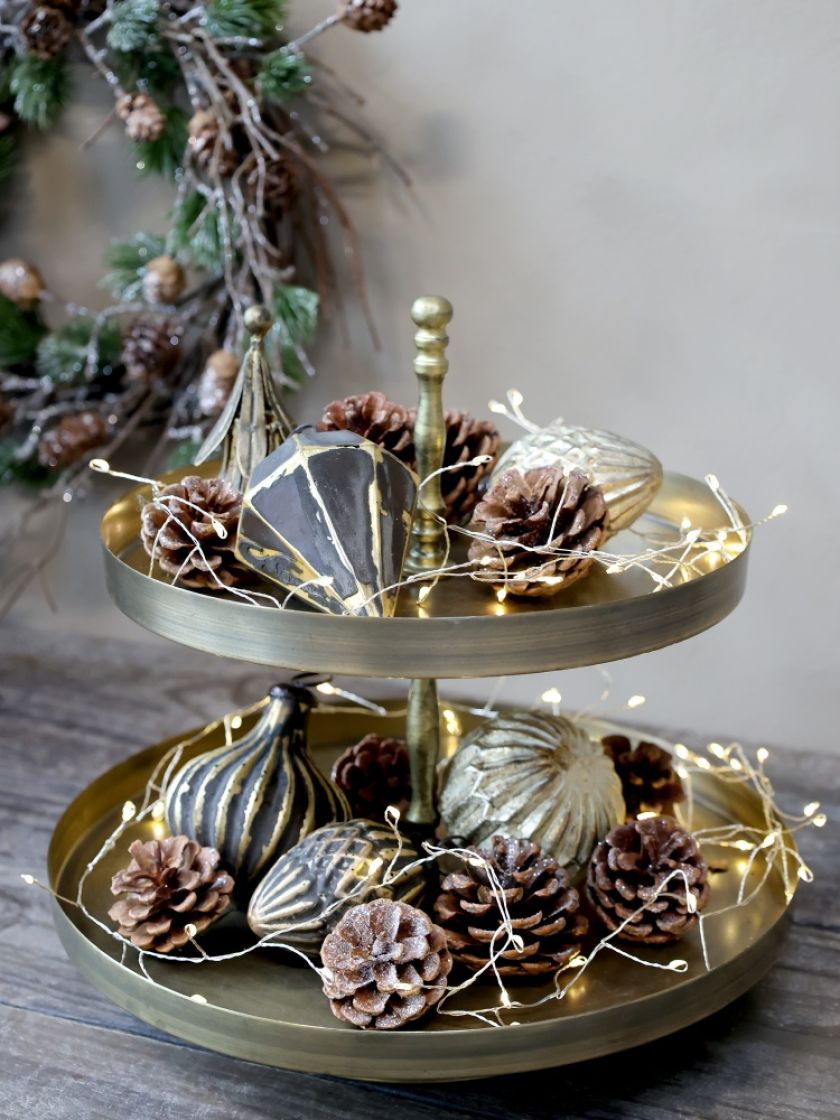ozdoby świąteczne w kolorze starego złota