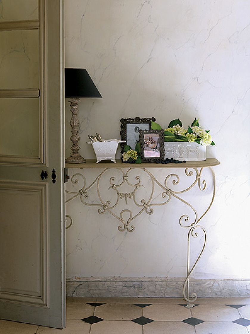 Czego nie może zabraknąć w holu