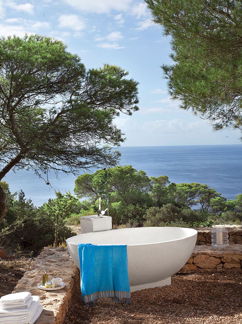 SPA pod chmurką z wanną ogrodową