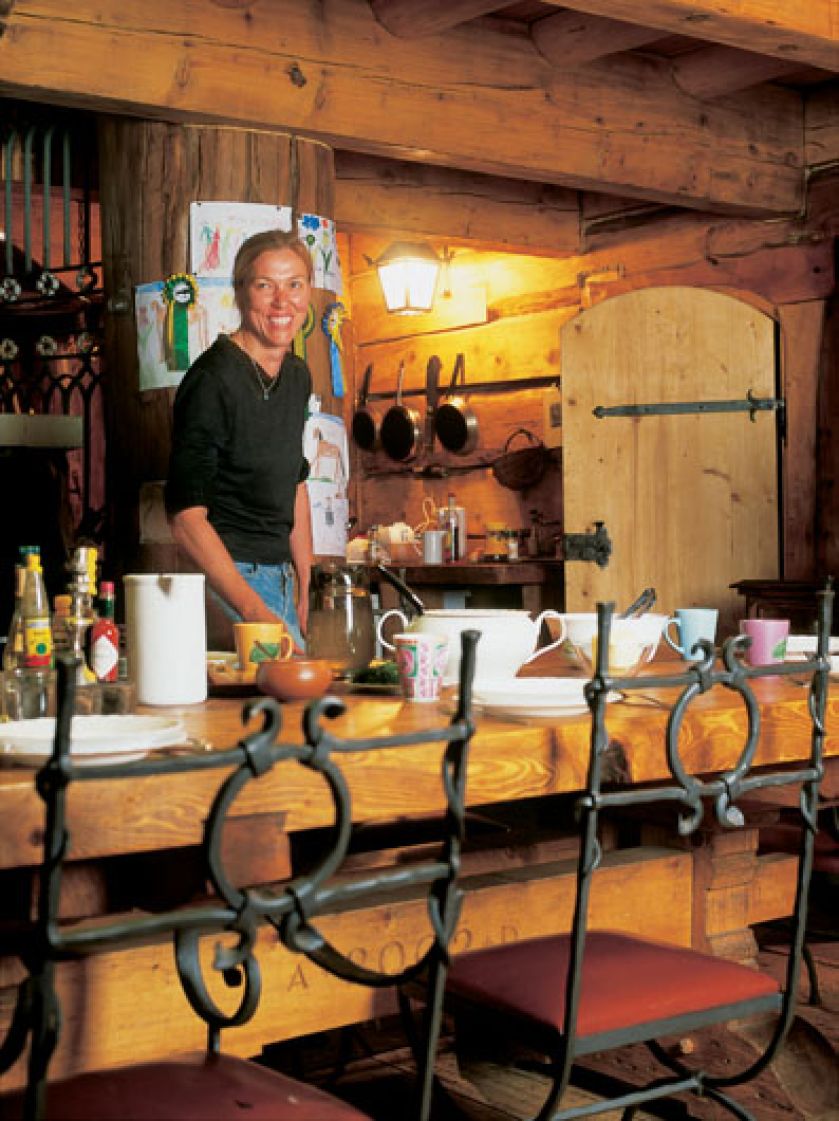 Zredukowali bieg, porzucili miasto. Zbudowali dom. Dziś hodują konie i cieszą się życiem.