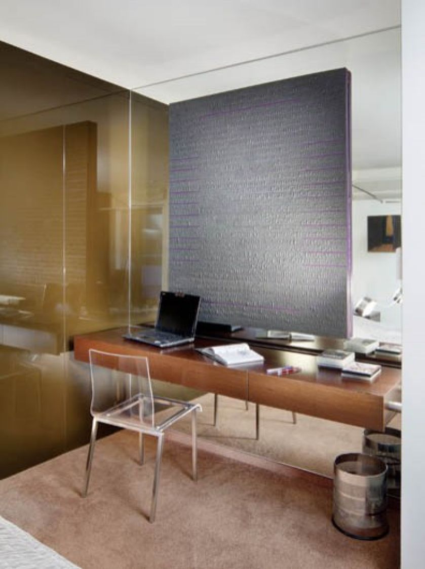 Modernistyczny styl i dobra sztuka. Bo obrazy są jak meble, bez których nie ma domu.