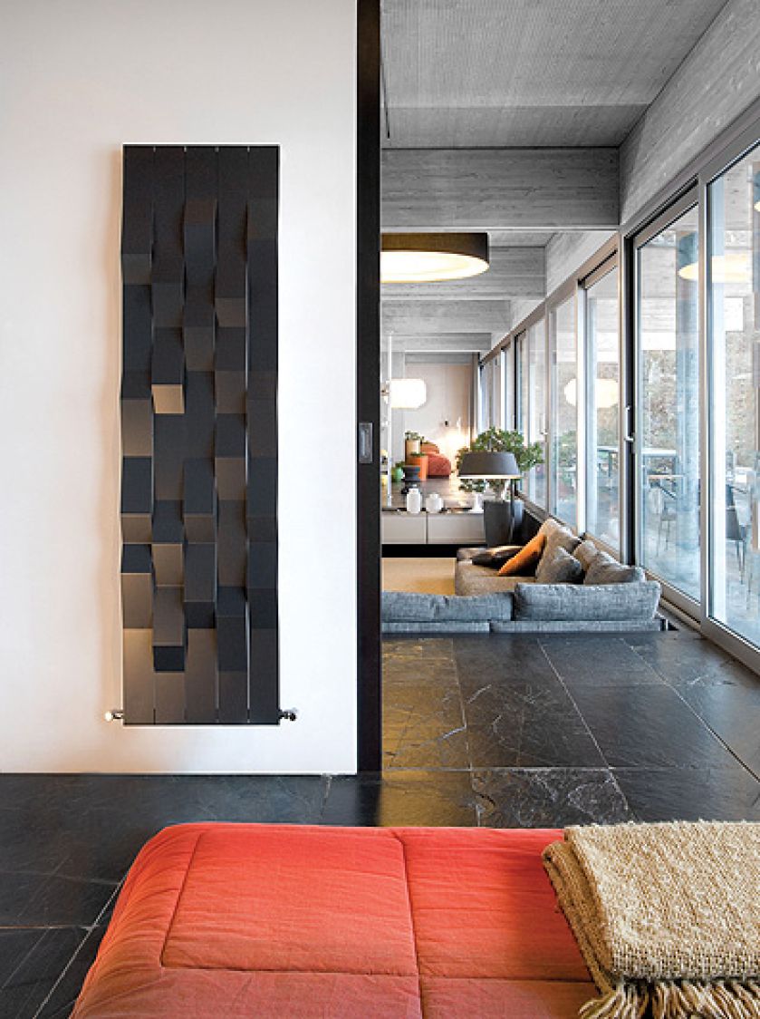 Oryginalny Stone firmy caleido. Kominek czy grzejnik?